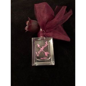 Lovestruck by Vera Wang